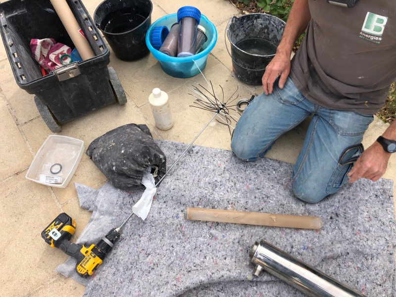 Maintenance et nettoyage système de filtration UV à Aix en Provence