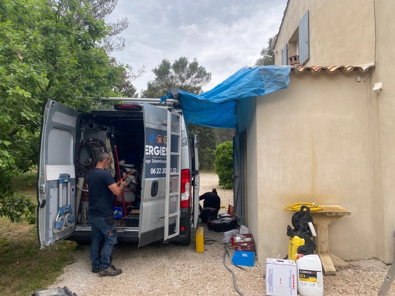 Plancher chauffant bloqué par des boues ferrugineuses