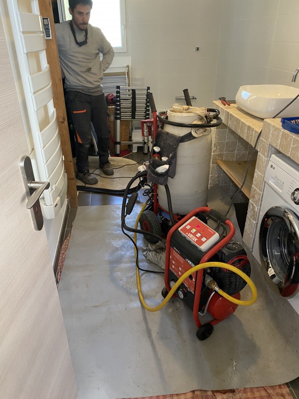 Spécialiste du désembouage  à proximité d’Aix en Provence