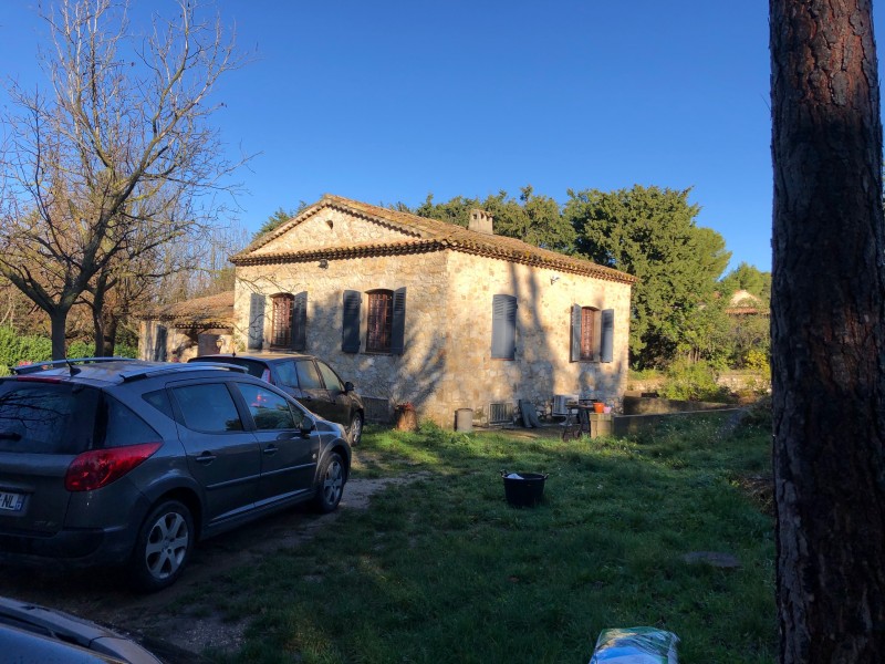 Une climatisation pour chauffer et remplacer des radiateurs electriques